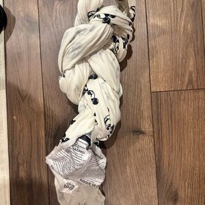 Disney Baby MOBY fabric baby wearing wrap